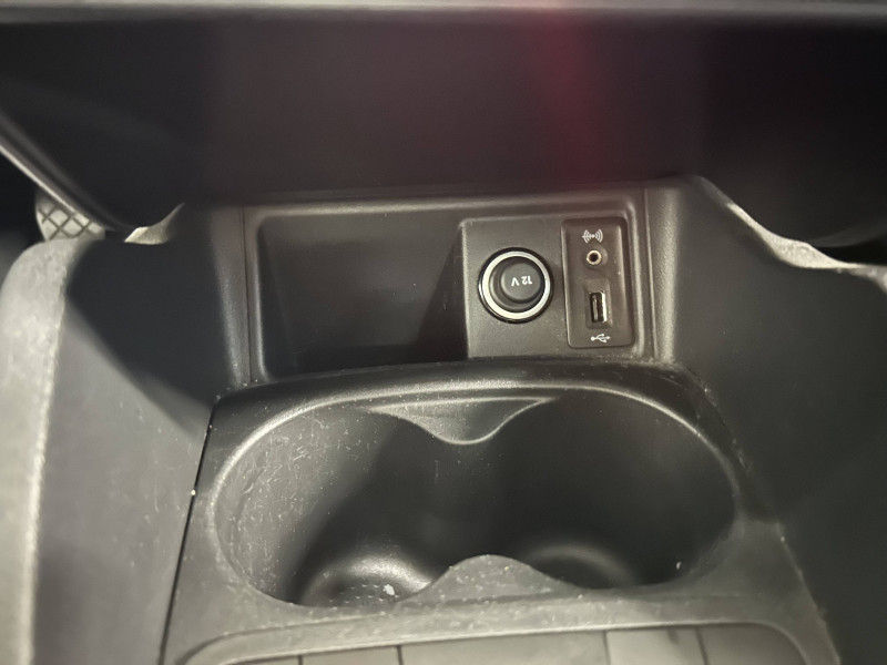 Seat Ibiza Ibiza 1.2 TSI 90 ch Connect 5p 2015 - photo n°20 Seat Ibiza Ibiza 1.2 TSI 90 ch Connect 5p  occasion à PERIGUEUX - photo n°20
