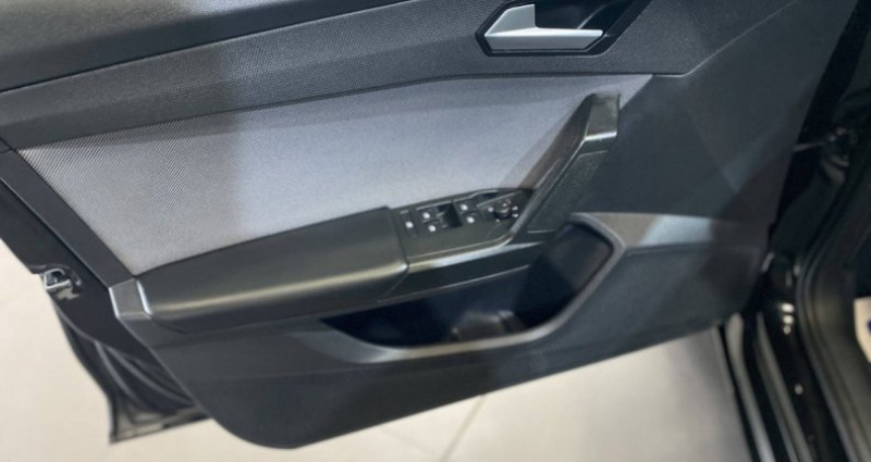 Seat Leon -32% 2.0 TDI 150 BVA+MIRRORLINK +CAM+PARK ASSIST+LED+CLIM 3Z 2024 - photo n°7 Seat Leon -32% 2.0 TDI 150 BVA+MIRRORLINK +CAM+PARK ASSIST+LED+CLIM 3Z  occasion à Vert-Saint-Denis - photo n°7