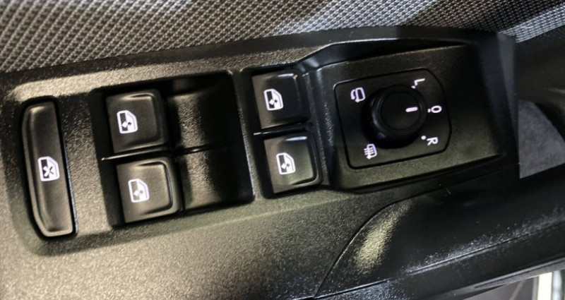 Seat Leon -32% 2.0 TDI 150 BVA+MIRRORLINK +CAM+PARK ASSIST+LED+CLIM 3Z 2024 - photo n°6 Seat Leon -32% 2.0 TDI 150 BVA+MIRRORLINK +CAM+PARK ASSIST+LED+CLIM 3Z  occasion à Vert-Saint-Denis - photo n°6