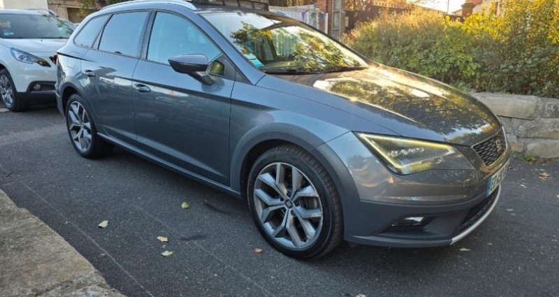 Seat Leon 1.4l Tsi 150ch DSG Start-Stop 2015 - photo n°2 Seat Leon 1.4l Tsi 150ch DSG Start-Stop  occasion à SANNOIS - photo n°2