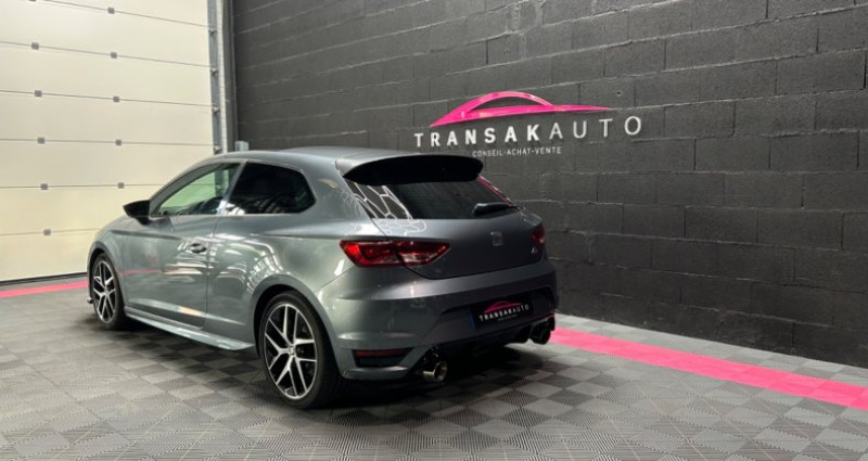 Seat Leon 1.8 TSI 180 Start/Stop Black Aero FR 2015 - photo n°3 Seat Leon 1.8 TSI 180 Start/Stop Black Aero FR  occasion à Chaponost - photo n°3