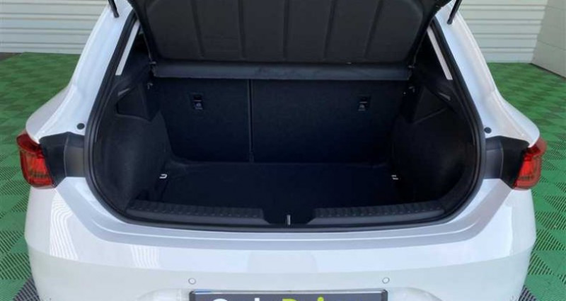 Seat Leon 2.0 TDI 150 DSG7 Style Business 2022 - photo n°6 Seat Leon 2.0 TDI 150 DSG7 Style Business  occasion à SAINT FULGENT - photo n°6