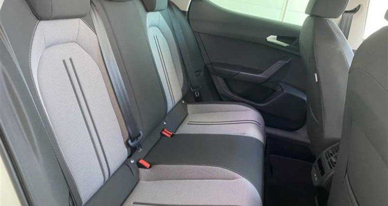 Seat Leon 2.0 TDI 150 DSG7 Style Business 2022 - photo n°5 Seat Leon 2.0 TDI 150 DSG7 Style Business  occasion à SAINT FULGENT - photo n°5