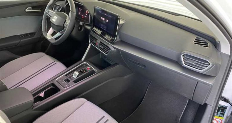 Seat Leon 2.0 TDI 150 DSG7 Style Business 2022 - photo n°2 Seat Leon 2.0 TDI 150 DSG7 Style Business  occasion à SAINT FULGENT - photo n°2