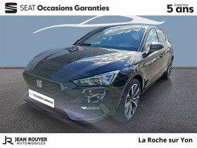 Seat Leon occasion 2024 mise en vente à MOUILLERON LE CAPTIF par le garage VOLKSWAGEN LA ROCHE SUR YON - photo n°1