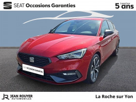 Seat Leon occasion 2024 mise en vente à MOUILLERON LE CAPTIF par le garage VOLKSWAGEN LA ROCHE SUR YON - photo n°1