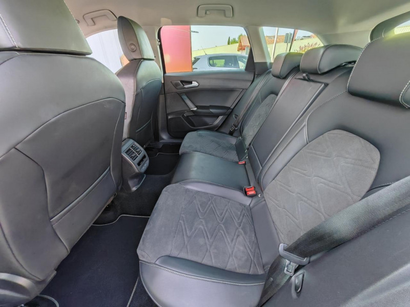 Seat Leon Sportstourer 1.5 eTSI 150 DSG 7  Xcellence  occasion à Arcangues - photo n°7