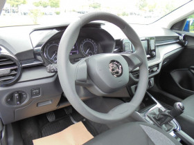 Skoda Fabia 1.0 MPI 65 ch BVM  occasion  Beaupuy - photo n7