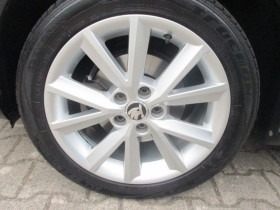 Skoda Fabia 1.0 MPI 75 ch BVM  occasion  Beaupuy - photo n7