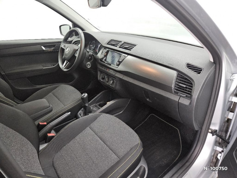 Skoda Fabia Fabia 1.0 TSI 95 ch BVM5 Edition 2020 - photo n°10 Skoda Fabia Fabia 1.0 TSI 95 ch BVM5 Edition  occasion à Compiègne - photo n°10