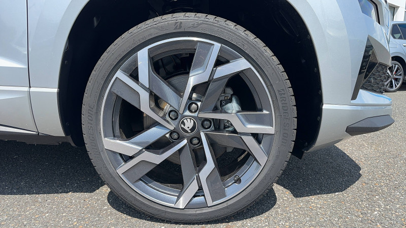Skoda Karoq Karoq 1.5 TSI Evo 2 150 ch ACT DSG7 Sportline 5p  - photo n°9 Skoda Karoq Karoq 1.5 TSI Evo 2 150 ch ACT DSG7 Sportline 5p  occasion à Onet-le-Château - photo n°9