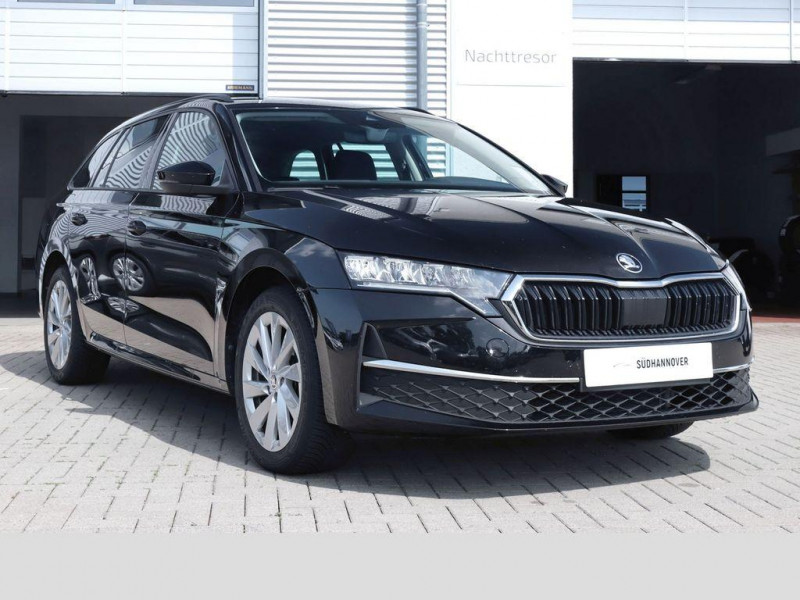 Skoda Octavia Combi 1.5 TSI 116 ch BVM 2024 - photo n°2 Skoda Octavia Combi 1.5 TSI 116 ch BVM  occasion à L'Union - photo n°2