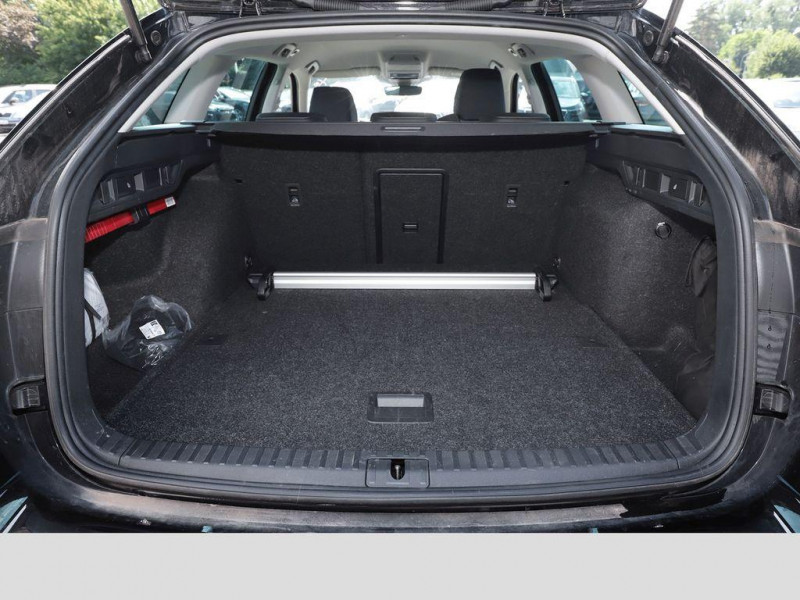 Skoda Octavia Combi 1.5 TSI 116 ch BVM 2024 - photo n°6 Skoda Octavia Combi 1.5 TSI 116 ch BVM  occasion à L'Union - photo n°6