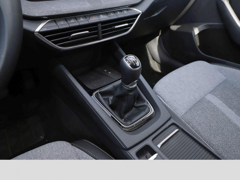 Skoda Octavia Combi 1.5 TSI 116 ch BVM 2024 - photo n°14 Skoda Octavia Combi 1.5 TSI 116 ch BVM  occasion à L'Union - photo n°14