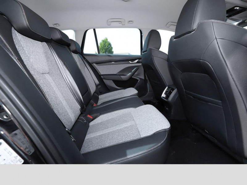 Skoda Octavia Combi 1.5 TSI 116 ch BVM 2024 - photo n°9 Skoda Octavia Combi 1.5 TSI 116 ch BVM  occasion à L'Union - photo n°9