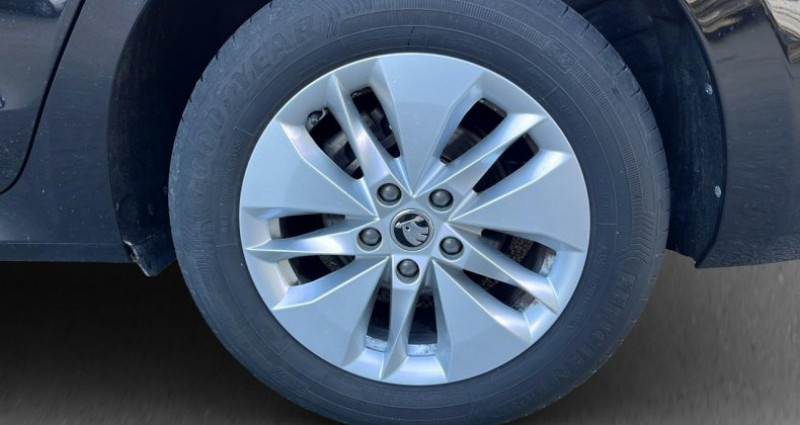 Skoda Octavia Combi 2.0 TDI - 116 Start & Stop IV 2020 - SCOUT BREAK Business PH 2021 - photo n°4 Skoda Octavia Combi 2.0 TDI - 116 Start & Stop IV 2020 - SCOUT BREAK Business PH  occasion à LE CASTELET - photo n°4