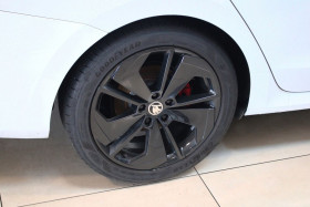 Skoda Octavia Combi 2.0 TDI 200 ch BVA  occasion  Beaupuy - photo n9