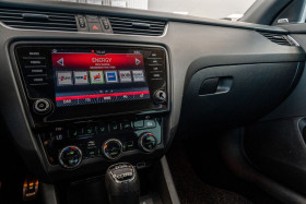 Skoda Octavia Combi 2.0 TSI 230 ch BVA  occasion  Beaupuy - photo n3