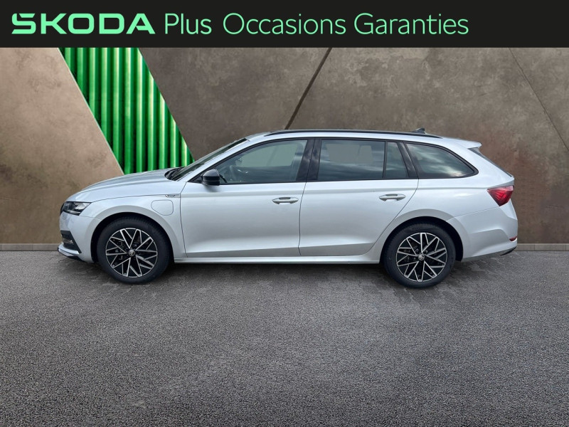 Skoda Octavia Combi Combi 1.4 TSI PHEV iV 204ch Sportline DSG6e Euro6d-AP  occasion à SARREGUEMINES - photo n°2