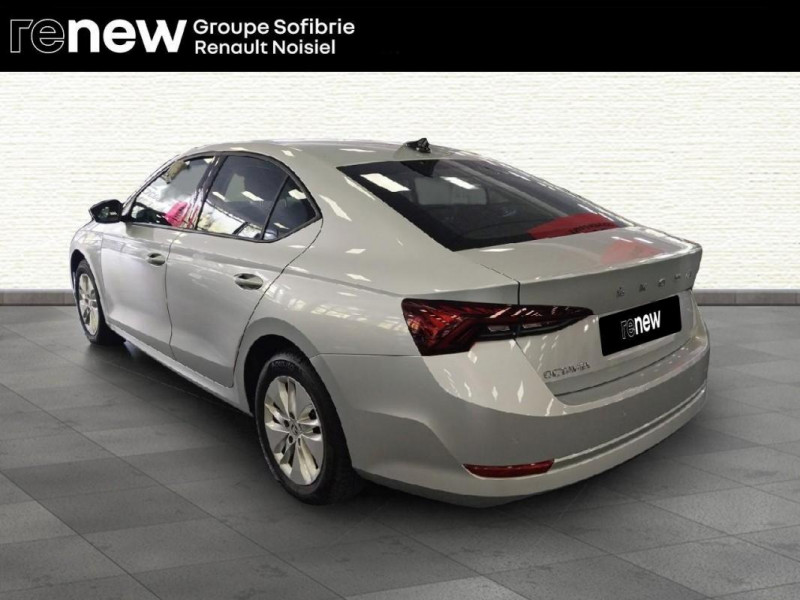 Skoda Octavia 2.0 TDI 116 ch Business 2022 - photo n°7 Skoda Octavia 2.0 TDI 116 ch Business  occasion à NOISIEL - photo n°7