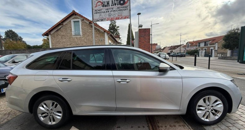 Skoda Octavia IV 2.0 TDI 116ch Ambition DSG7 Euro6d-AP 2021 - photo n°6 Skoda Octavia IV 2.0 TDI 116ch Ambition DSG7 Euro6d-AP  occasion à Corbeil-Essonnes - photo n°6