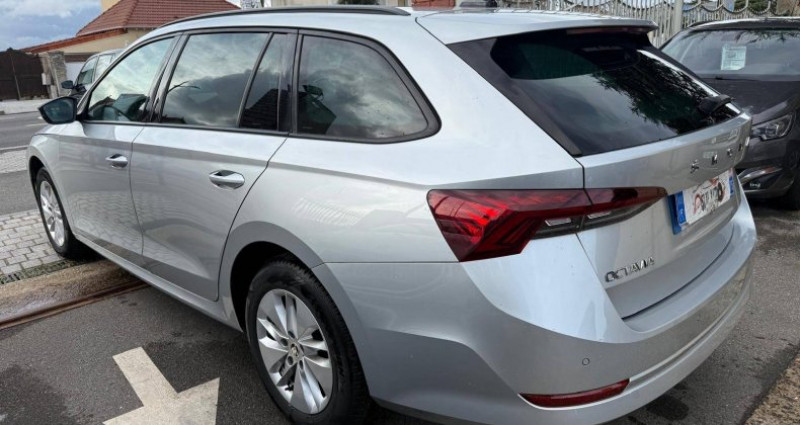 Skoda Octavia IV 2.0 TDI 116ch Ambition DSG7 Euro6d-AP 2021 - photo n°4 Skoda Octavia IV 2.0 TDI 116ch Ambition DSG7 Euro6d-AP  occasion à Corbeil-Essonnes - photo n°4