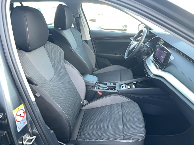 Skoda Octavia Octavia Combi 2.0 TDI 150 ch SCR DSG7 Selection 5p 2024 - photo n°15 Skoda Octavia Octavia Combi 2.0 TDI 150 ch SCR DSG7 Selection 5p  occasion à TARBES  - photo n°15