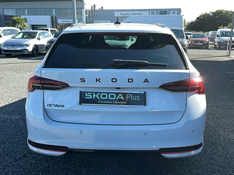 Skoda Octavia Octavia Combi 2.0 TDI 150 ch SCR DSG7 Sportline 5p 2024 - photo n°4 Skoda Octavia Octavia Combi 2.0 TDI 150 ch SCR DSG7 Sportline 5p  occasion à TARBES  - photo n°4