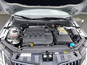 Skoda Octavia Octavia Combi 2.0 TDI 184 ch SCR FAP DSG7 4x4 RS 5p  occasion � Lescure-d'Albigeois - photo n�3