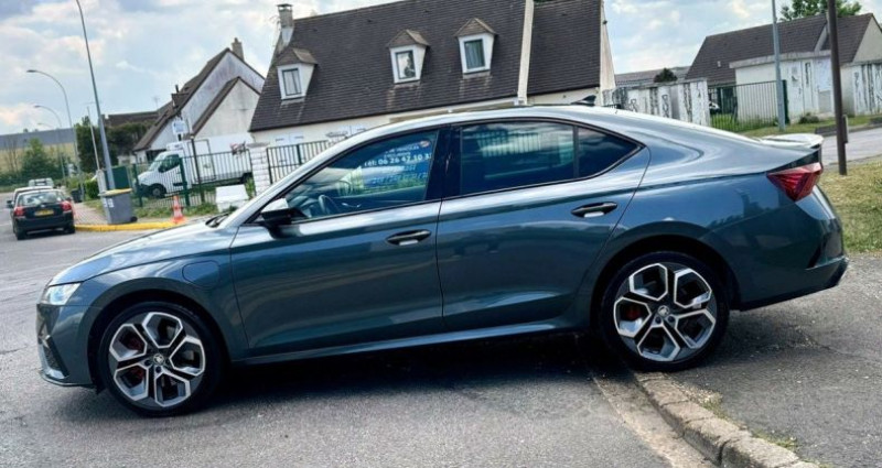 Skoda Octavia VRS IV 1.4 ETSI 245CV BVA6 18325HT TBEG ENTRETIEN COMPLET ET 2021 - photo n°5 Skoda Octavia VRS IV 1.4 ETSI 245CV BVA6 18325HT TBEG ENTRETIEN COMPLET ET  occasion à Coignières - photo n°5