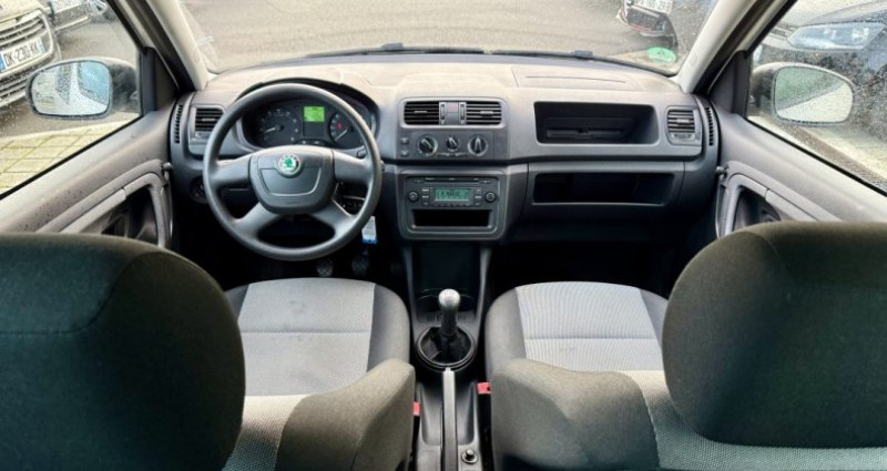 Skoda Roomster 1.2L TSI 105CH Pack Confort 2010 - photo n°6 Skoda Roomster 1.2L TSI 105CH Pack Confort  occasion à NOUVOITOU - photo n°6
