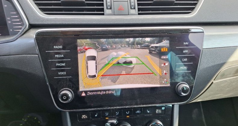 Skoda Superb COMBI 2.0 TDI 150 Style DSG7 2022 - photo n°6 Skoda Superb COMBI 2.0 TDI 150 Style DSG7  occasion à CHANAS - photo n°6