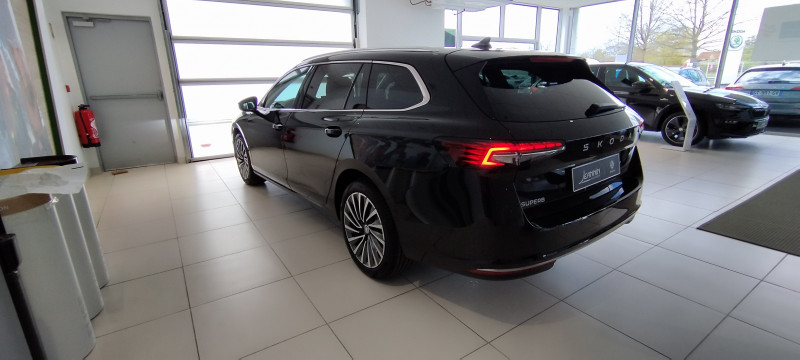 Skoda Superb COMBI Superb Combi 1.5 TSI mHEV 150 ch ACT DSG7  occasion  Troyes - photo n3