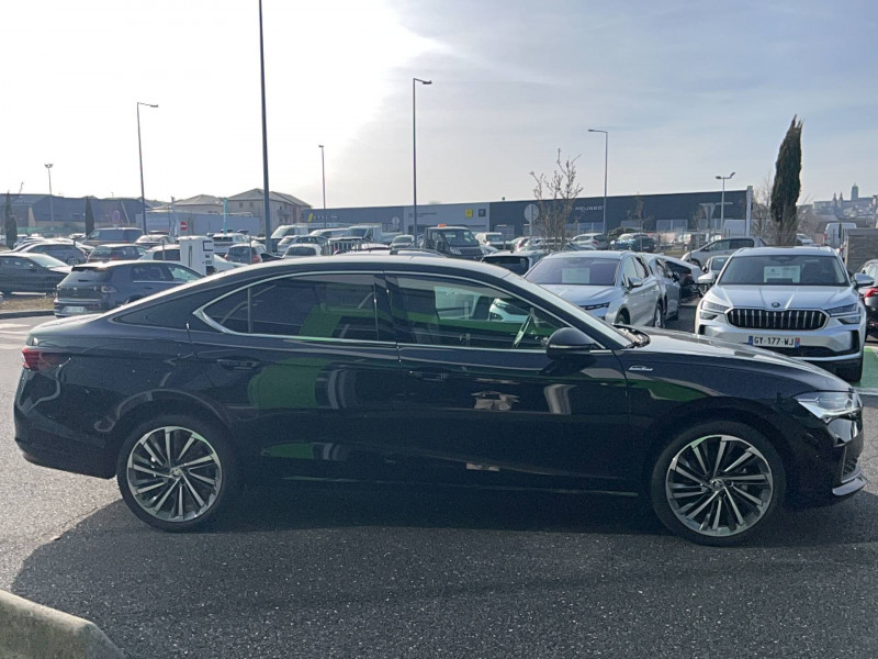 Skoda Superb Superb Berline 2.0 TDI 150 ch SCR DSG7 Laurin & Klement 5p 2024 - photo n°6 Skoda Superb Superb Berline 2.0 TDI 150 ch SCR DSG7 Laurin & Klement 5p  occasion à Onet-le-Château - photo n°6