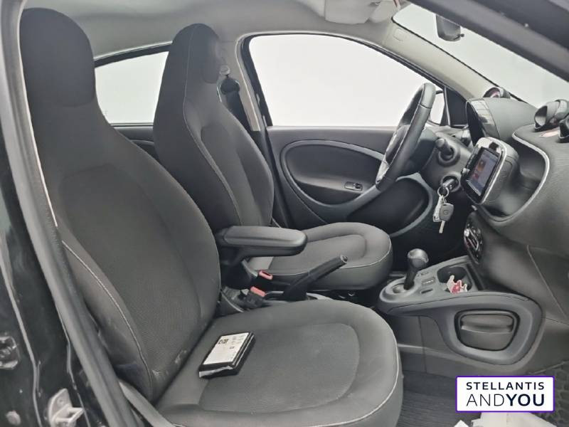 Smart Forfour 0,82 ch Electrique BVA1 Passion  occasion  MARSEILLE CEDEX 8 - photo n5