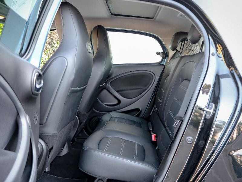 Smart Forfour Electrique 82ch Prime  occasion  MONACO - photo n6