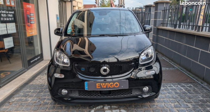 Smart Forfour eq electric 82ch prime toit panoramique soh 94%  occasion � PIERRELAYE - photo n�2