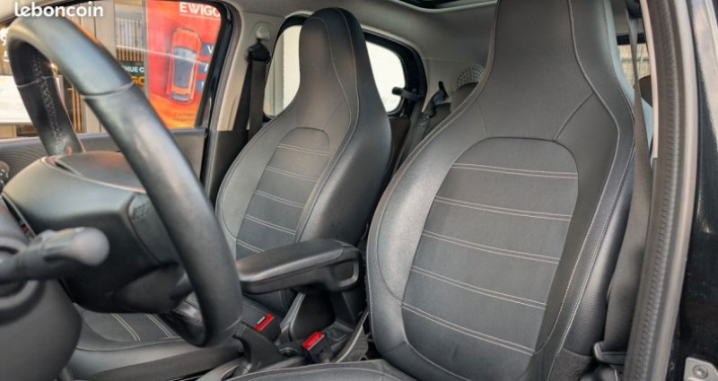 Smart Forfour eq electric 82ch prime toit panoramique soh 94%  occasion � PIERRELAYE - photo n�7