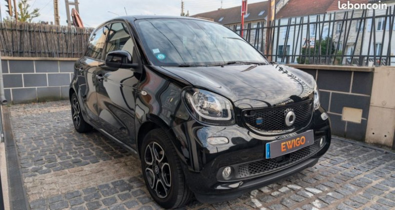 Smart Forfour eq electric 82ch prime toit panoramique soh 94%  occasion � PIERRELAYE - photo n�3
