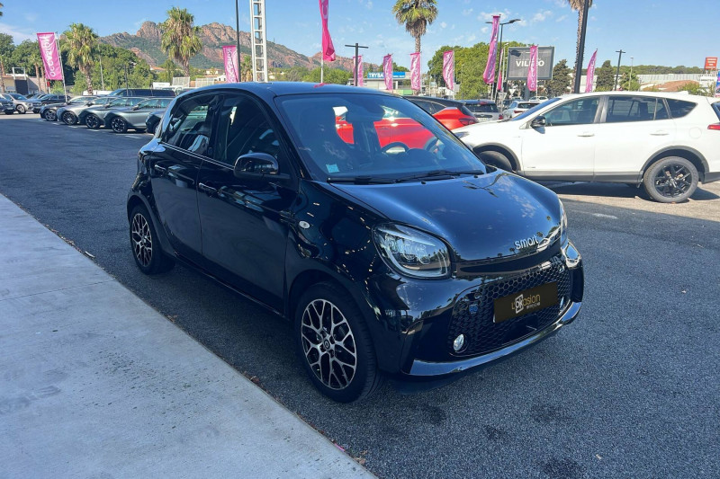 Smart Forfour EQ Forfour 82 ch  occasion à Roquebrune-sur-Argens - photo n°8