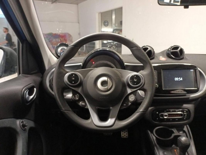 Smart Forfour II 0,82 ch Electrique BVA1 Passion  occasion  CHARLEVILLE MEZIERES - photo n9
