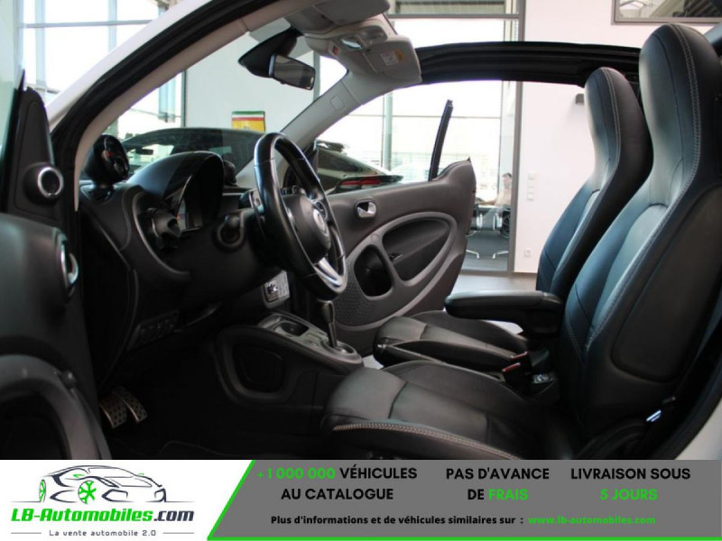 Smart Fortwo Cabrio 0.9 109 ch  BVA 2017 - photo n°5 Smart Fortwo Cabrio 0.9 109 ch  BVA  occasion à Beaupuy - photo n°5