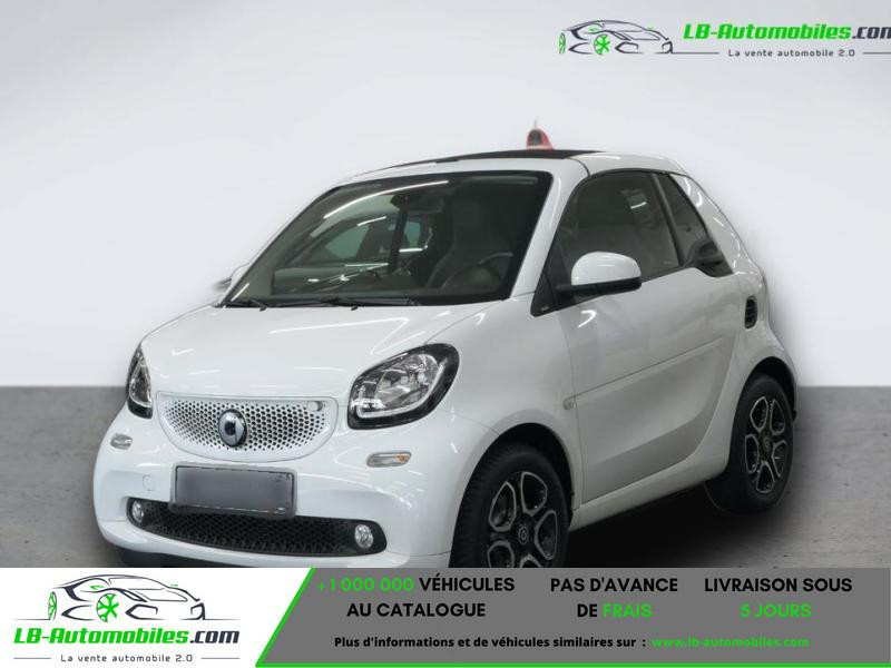 Smart Fortwo Cabrio 0.9 90 ch  BVA 2017 Smart Fortwo Cabrio 0.9 90 ch  BVA  occasion à Beaupuy