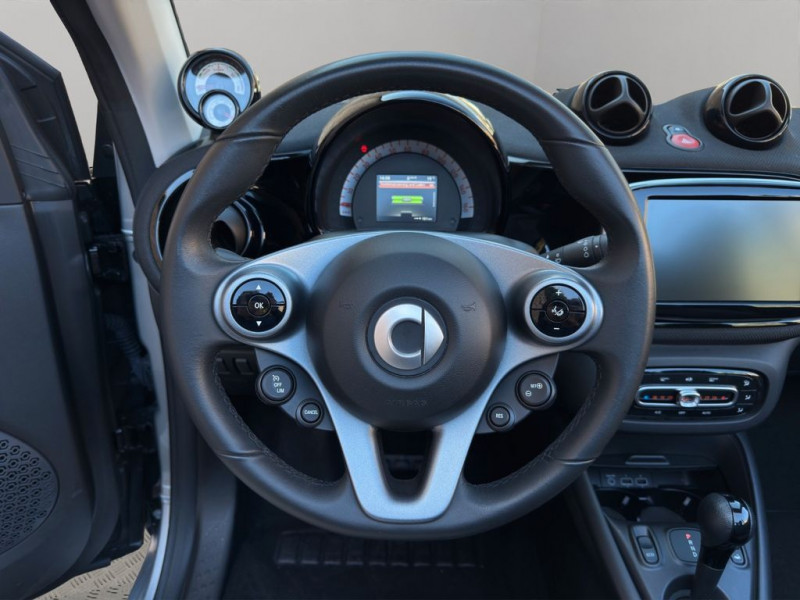 Smart Fortwo Cabrio EQ 82 ch Electrique  occasion  Beaupuy - photo n6