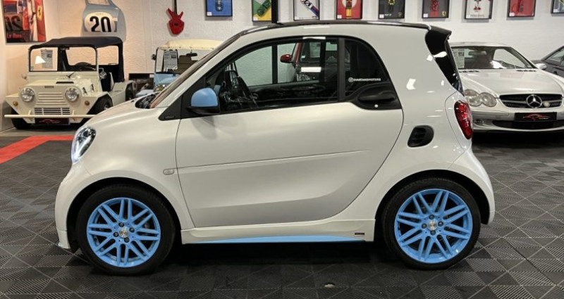 Smart Fortwo 109ch Brabus Coupé Xclusive 2017 - photo n°6 Smart Fortwo 109ch Brabus Coupé Xclusive  occasion à MOUGINS - photo n°6