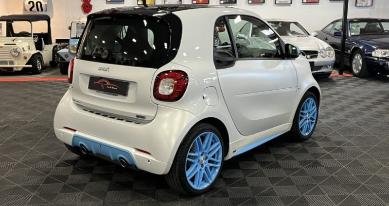 Smart Fortwo 109ch Brabus Coupé Xclusive 2017 - photo n°3 Smart Fortwo 109ch Brabus Coupé Xclusive  occasion à MOUGINS - photo n°3