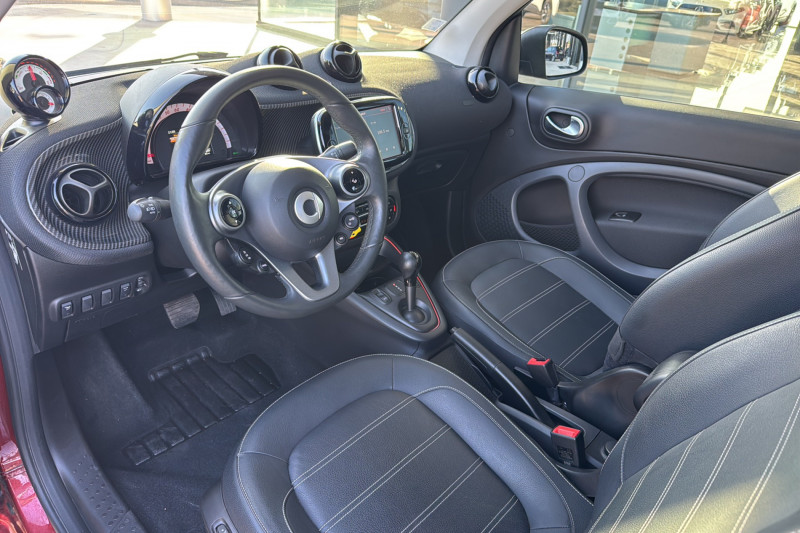 Smart Fortwo CABRIO EQ Fortwo Cabrio 82 ch  occasion  Roquebrune-sur-Argens - photo n9