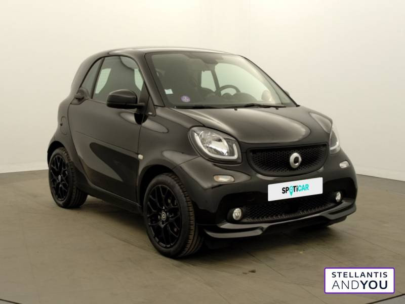 Smart Fortwo Coupé 0.9 90 ch S&S BA6 Passion  occasion à MONTIGNY LE BRETONNEUX - photo n°7