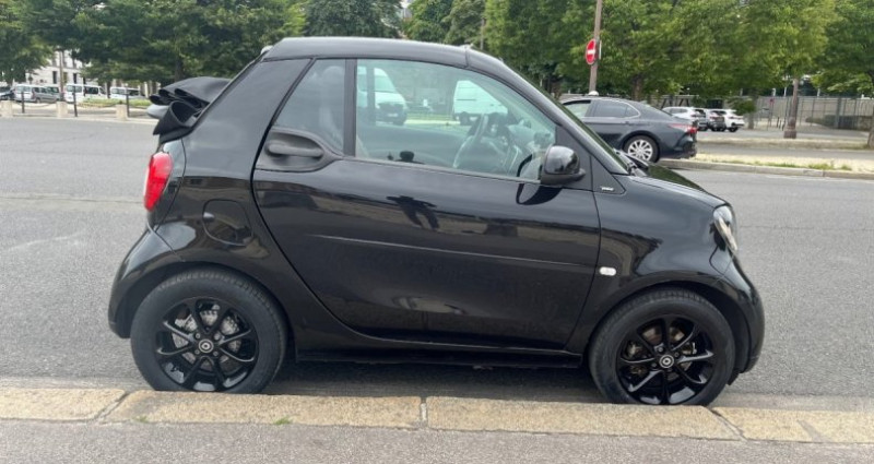 Smart Fortwo COUPE 1.0 71 ch SS BA6 Passion CABRIOLET / TVA 2016 - photo n°4 Smart Fortwo COUPE 1.0 71 ch SS BA6 Passion CABRIOLET / TVA  occasion à PARIS - photo n°4