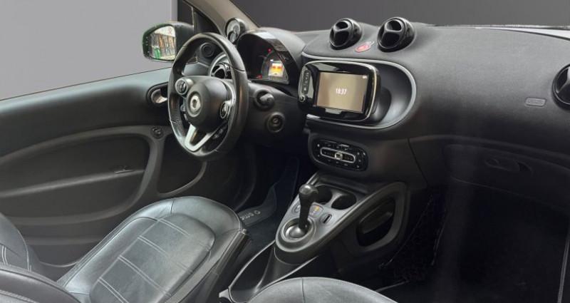 Smart Fortwo COUPE 1.0 71 ch SS BA6 Prime 2017 - photo n°3 Smart Fortwo COUPE 1.0 71 ch SS BA6 Prime  occasion à PARIS - photo n°3